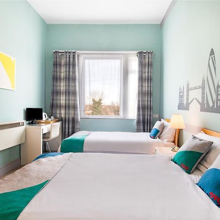 Oyo The Green Man Pub And Hotel لندن المظهر الخارجي الصورة